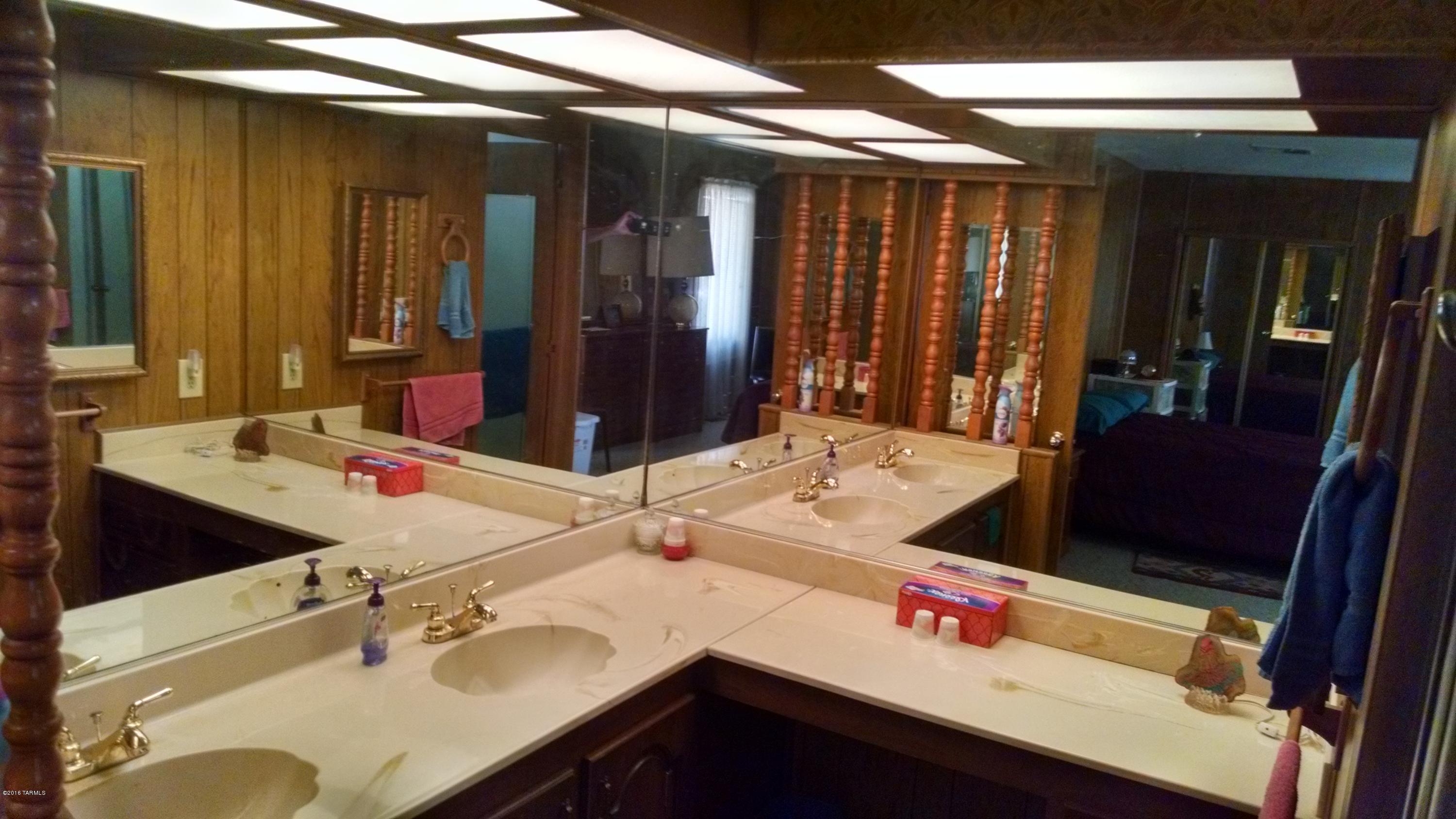 13120 West Vaqueros Road Tucson, AZ 85743 - Photo 10 of 13 Gallery Image 10
