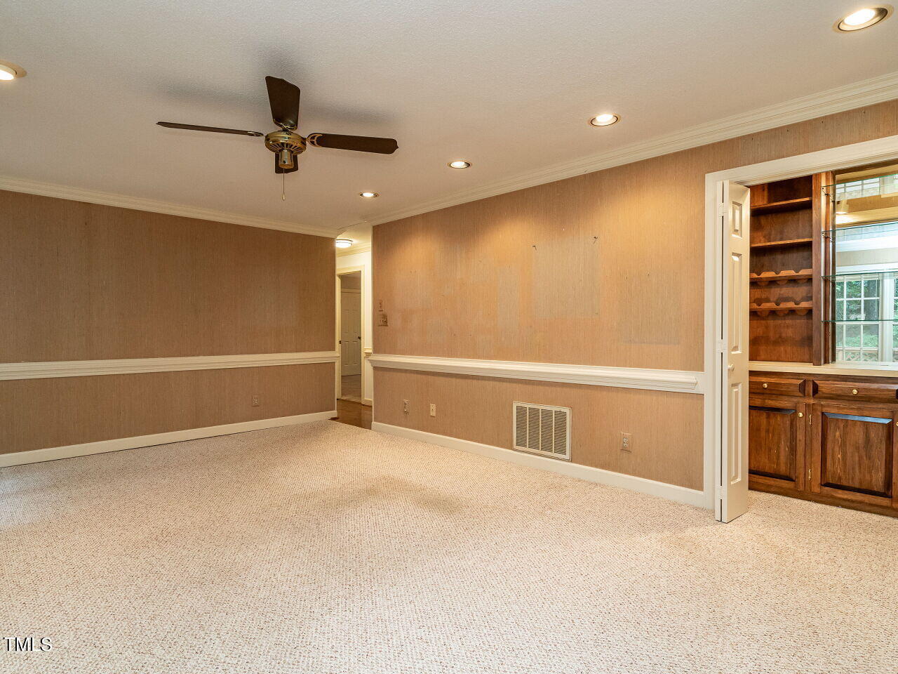 11413 Dunleith Drive Raleigh, NC 27614 - Photo 20 of 49 Family room