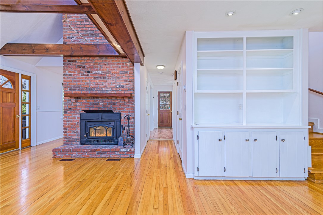 19 Sloop Street Jamestown, RI 02835 - Photo 15 of 31