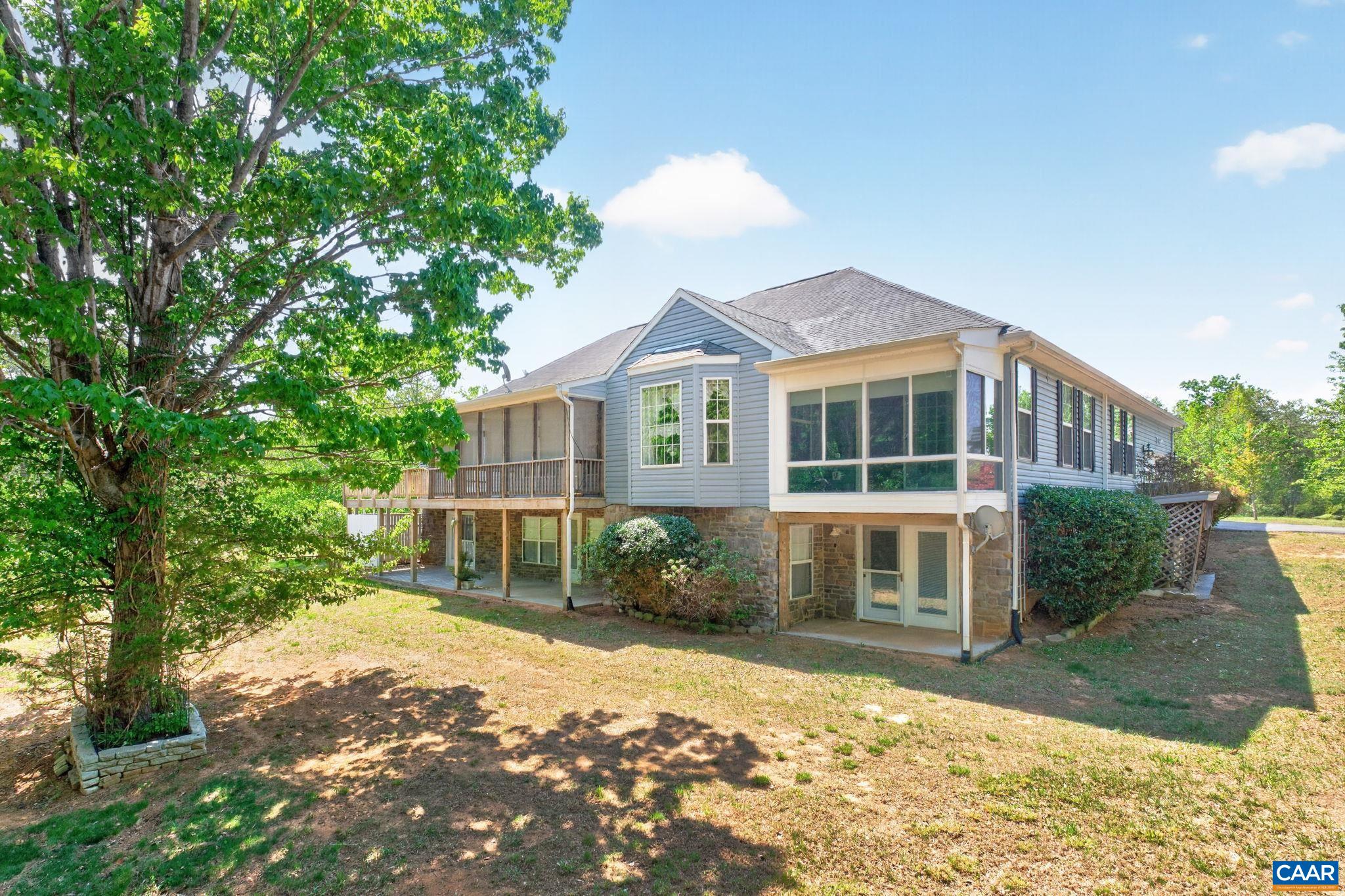 102 Happy Valley Road Keswick, VA 22947 - Photo 2 of 55