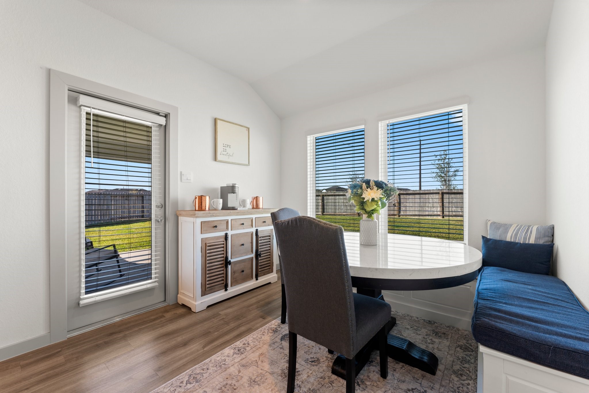 1007 Cotswold Court Rosharon, TX 77583 - Photo 12 of 30 a dining room with furniture and window