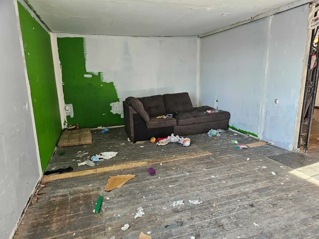 $89,900 | 409 Sullivan Street, Claremont, NH 03743