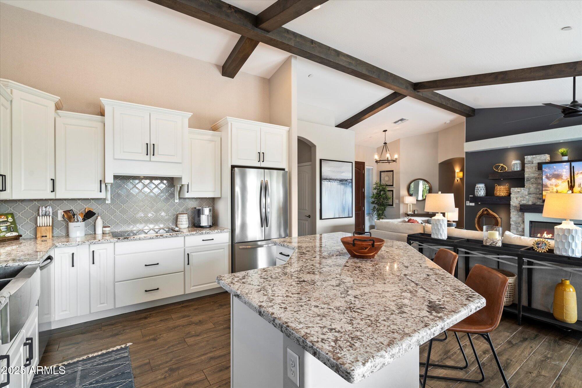 19019 East Vía Hermosa Rio Verde, AZ 85263 - Photo 6 of 26 Granite and SS Appliances