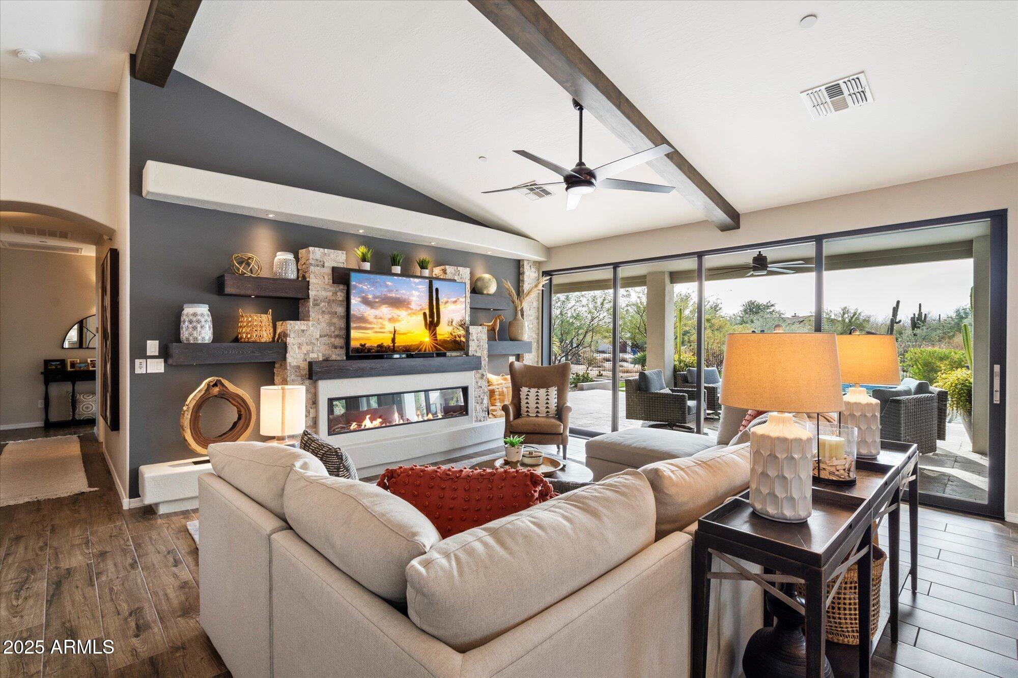 19019 East Vía Hermosa Rio Verde, AZ 85263 - Photo 8 of 26 Ceiling Beams,Customized shelving