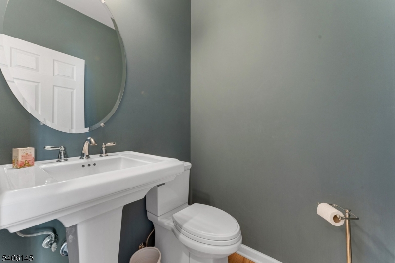 66 Kline Road Hillsborough, NJ 08844 - Photo 23 of 44