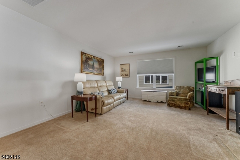 66 Kline Road Hillsborough, NJ 08844 - Photo 32 of 44