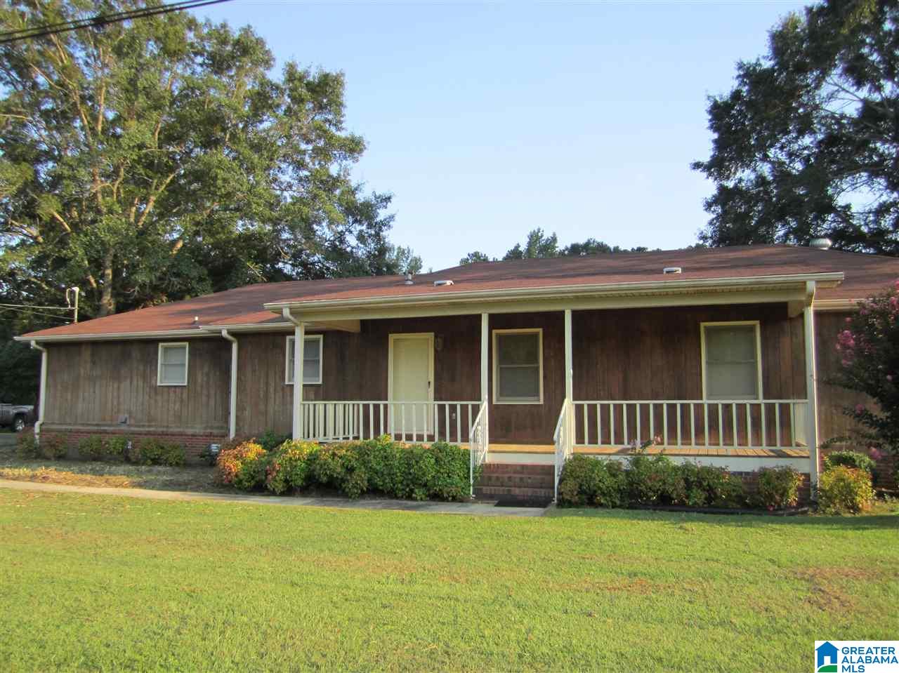 608 Maple Drive Clanton, AL 35045 - Photo 1 of 17