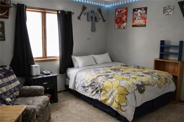 $345,000 | 2017 Joy Street, Excelsior Springs, MO 64024