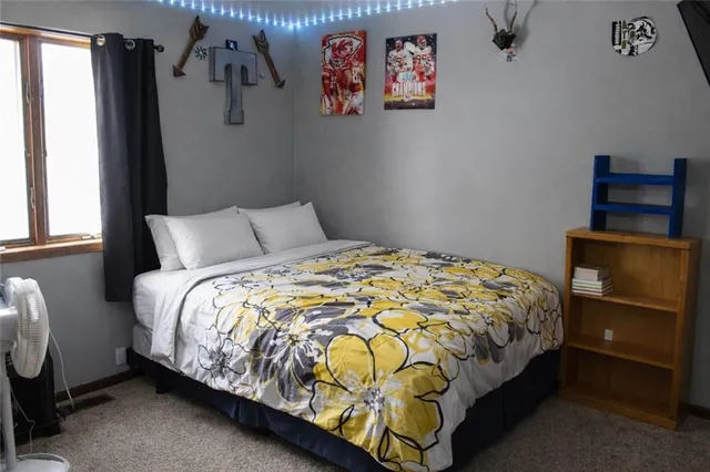 $385,000 | 2017 Joy Street, Excelsior Springs, MO 64024