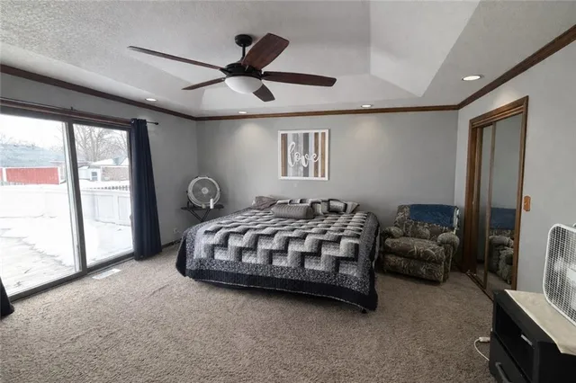 $395,000 | 2017 Joy Street, Excelsior Springs, MO 64024