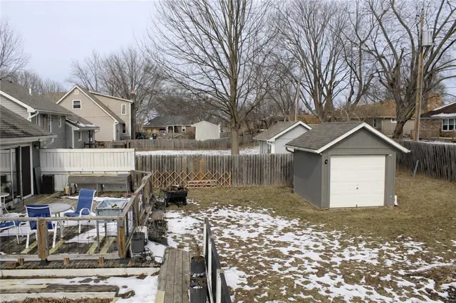 $385,000 | 2017 Joy Street, Excelsior Springs, MO 64024