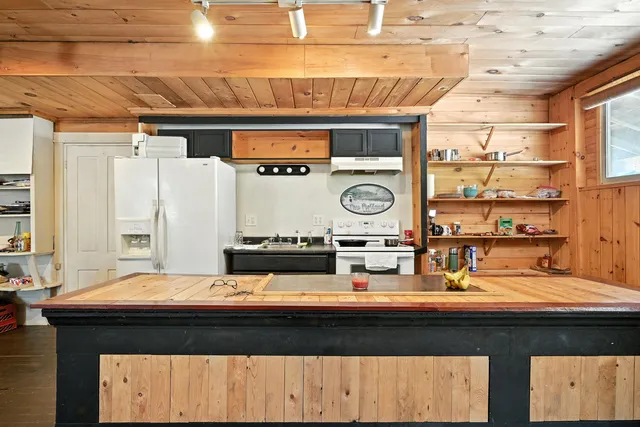 $950,000 | 42-43 River Road, New Portland, ME 04961