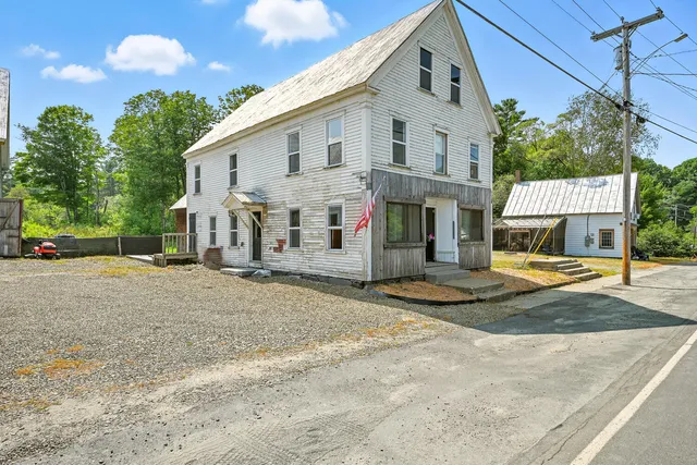 $950,000 | 42-43 River Road, New Portland, ME 04961
