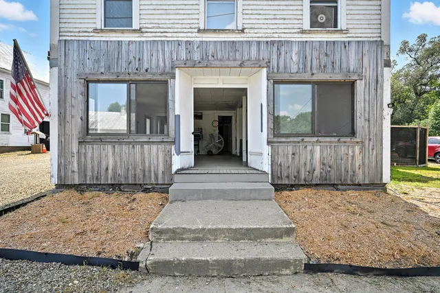 $950,000 | 42-43 River Road, New Portland, ME 04961