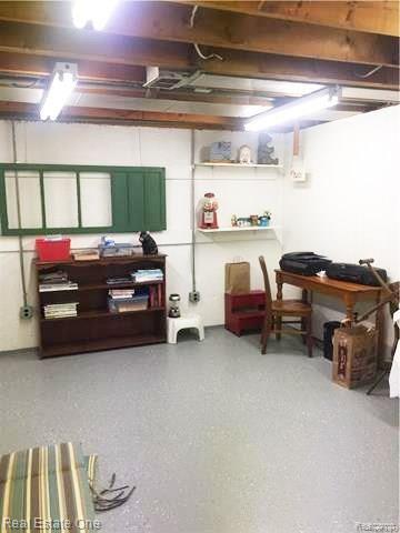 2502 Oliver Road Royal Oak, MI 48073 - Photo 13 of 17 Oliver Base.jpg