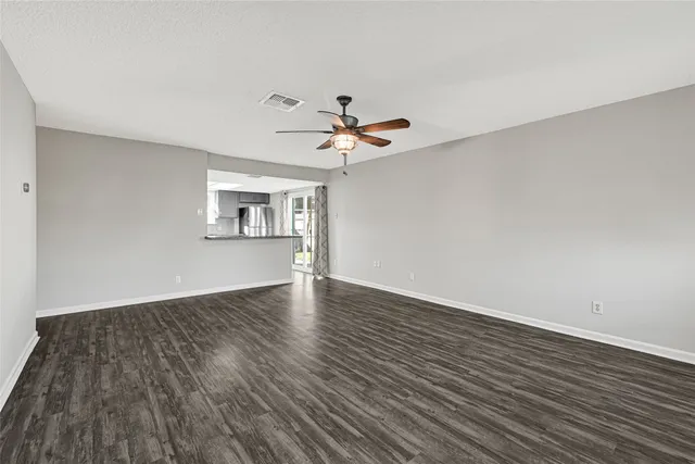 $2,200 | 1803 Flamingo Drive, League City, TX 77573