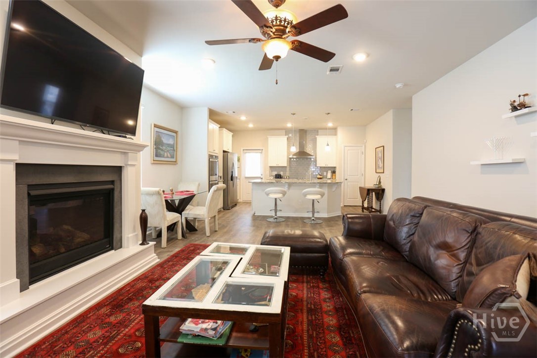 215 Benelli Drive Pooler, GA 31322 - Photo 4 of 26