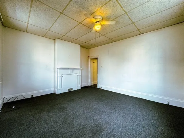 $800 | 219 13th Street, Unit 1, Beaver Falls, PA 15010