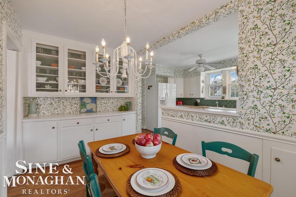 1037 Yorkshire Road Grosse Pointe, MI 48230 - Photo 14 of 35 50202310-96cd5de4-ae04-4fbe-9698-8d39f05cc001.JPG