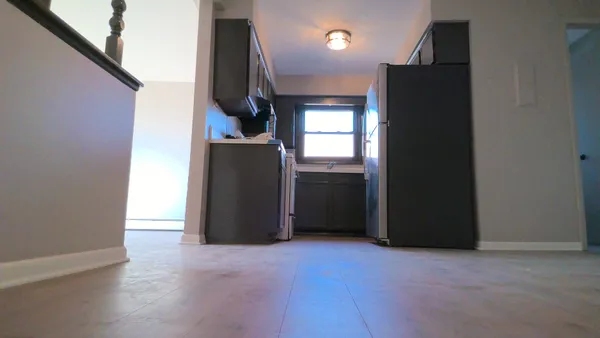 $1,350 | 8800 West 76th Place, Unit 1E, Justice, IL 60458