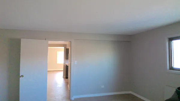 $1,350 | 8800 West 76th Place, Unit 1E, Justice, IL 60458