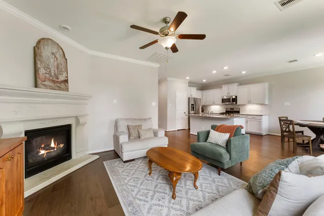 $399,900 | 308 Capriccio Lane, Montgomery, TX 77316