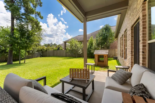 $399,900 | 308 Capriccio Lane, Montgomery, TX 77316