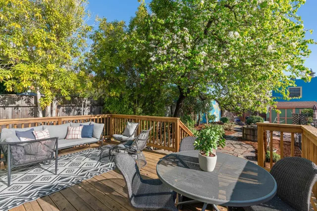 $750,000 | 2526 12th Avenue, Oakland, CA 94606