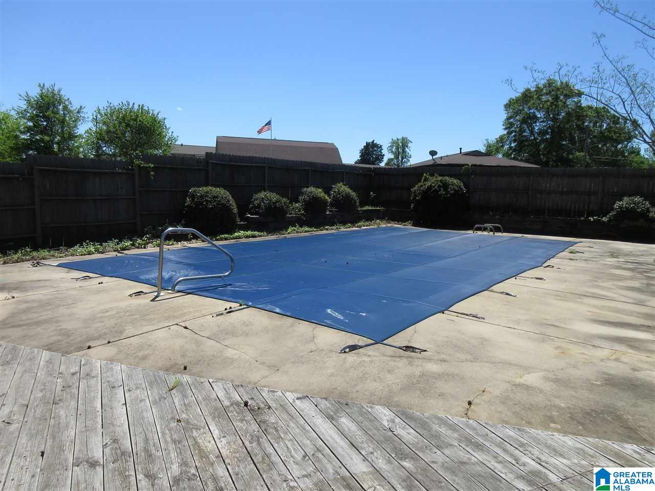 931 4th Way Pleasant Grove, AL 35127 - Photo 2 of 8