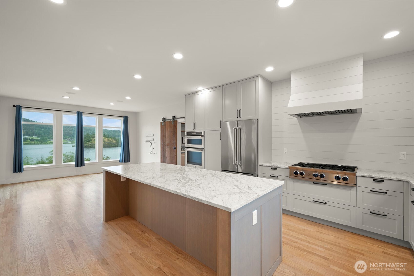 5663 South Campbell Lake Road Anacortes, WA 98221 - Photo 12 of 40