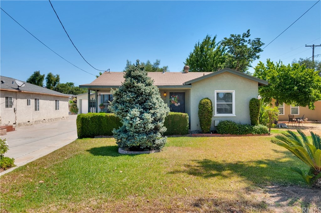 3615 Myers Street Riverside, CA 92503 - Photo 2 of 21 Front view of this charming mid-century home