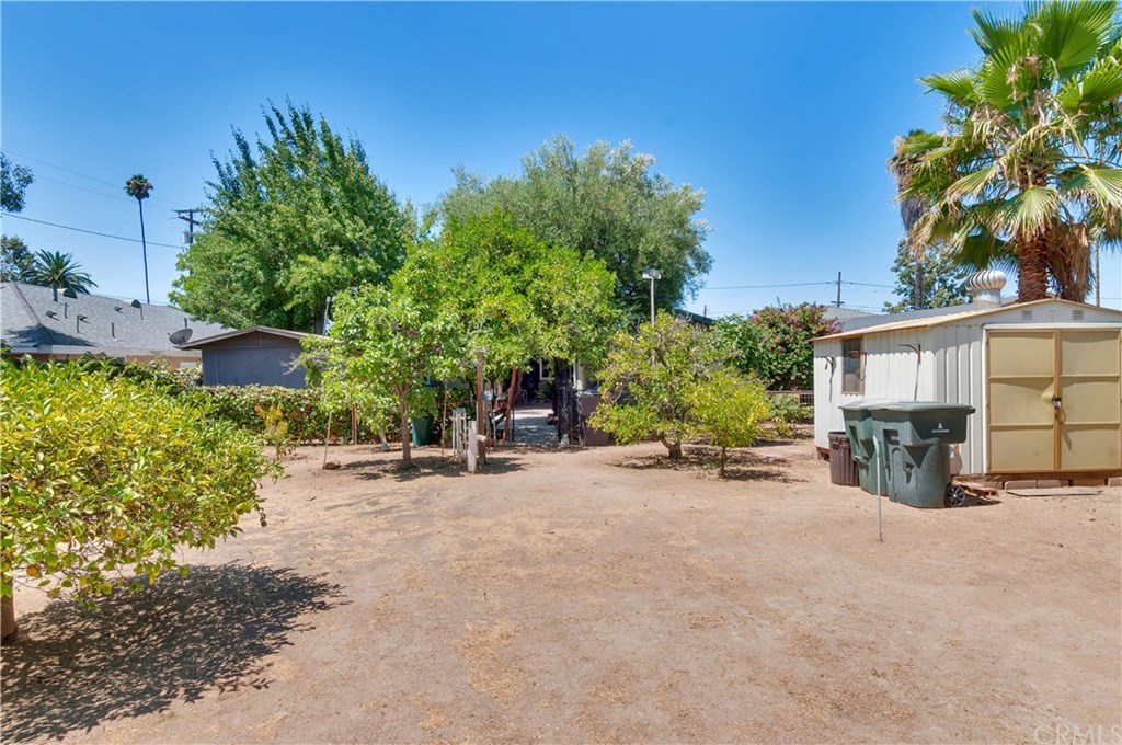 3615 Myers Street Riverside, CA 92503 - Photo 21 of 21 Backyard