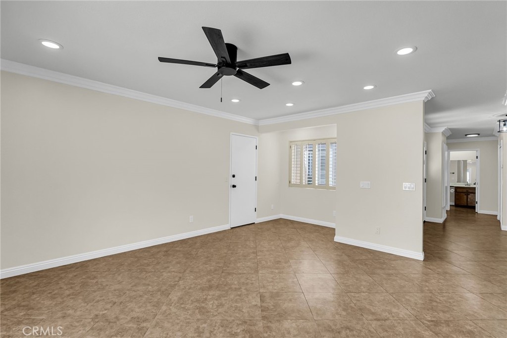 510 Vía Zapata Riverside, CA 92507 - Photo 17 of 47 an empty room with closet and windows