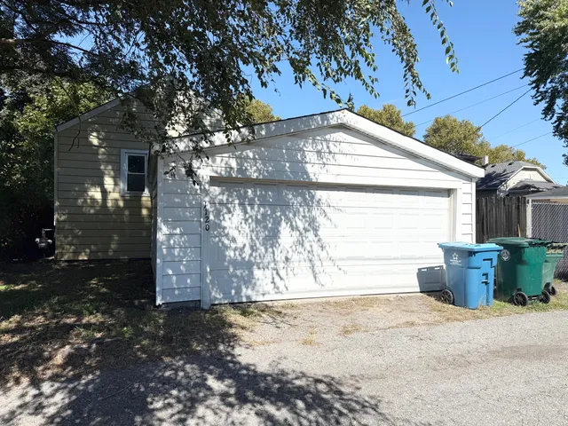 $157,000 | 1120 Mulberry Street, Hammond, IN 46324