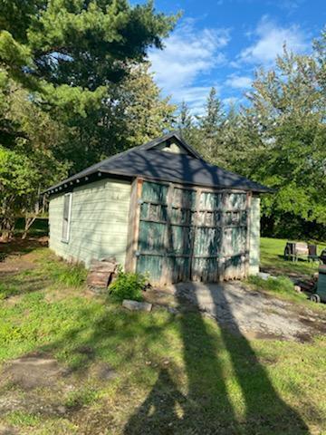 83 Harding Road Brunswick, ME 04011 - Photo 4 of 19 IMG_4605