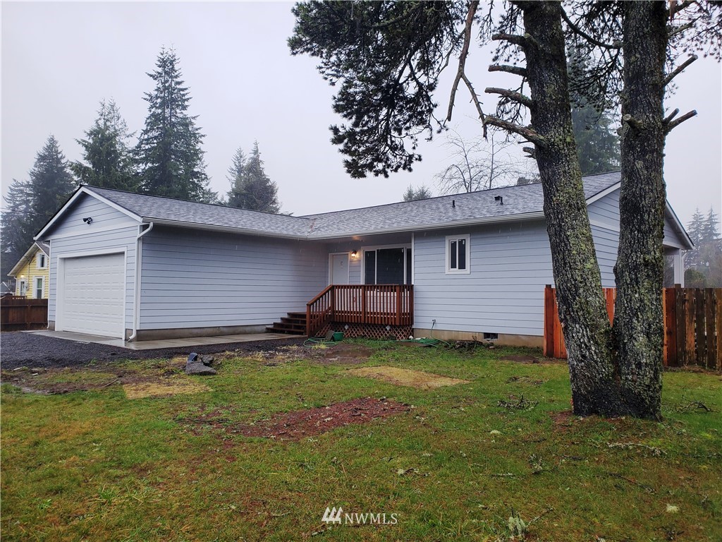 209 Pioneer Road Aberdeen, WA 98520 - Photo 1 of 27 Gallery Image 1