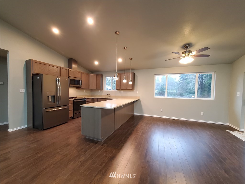 209 Pioneer Road Aberdeen, WA 98520 - Photo 12 of 27 Gallery Image 12