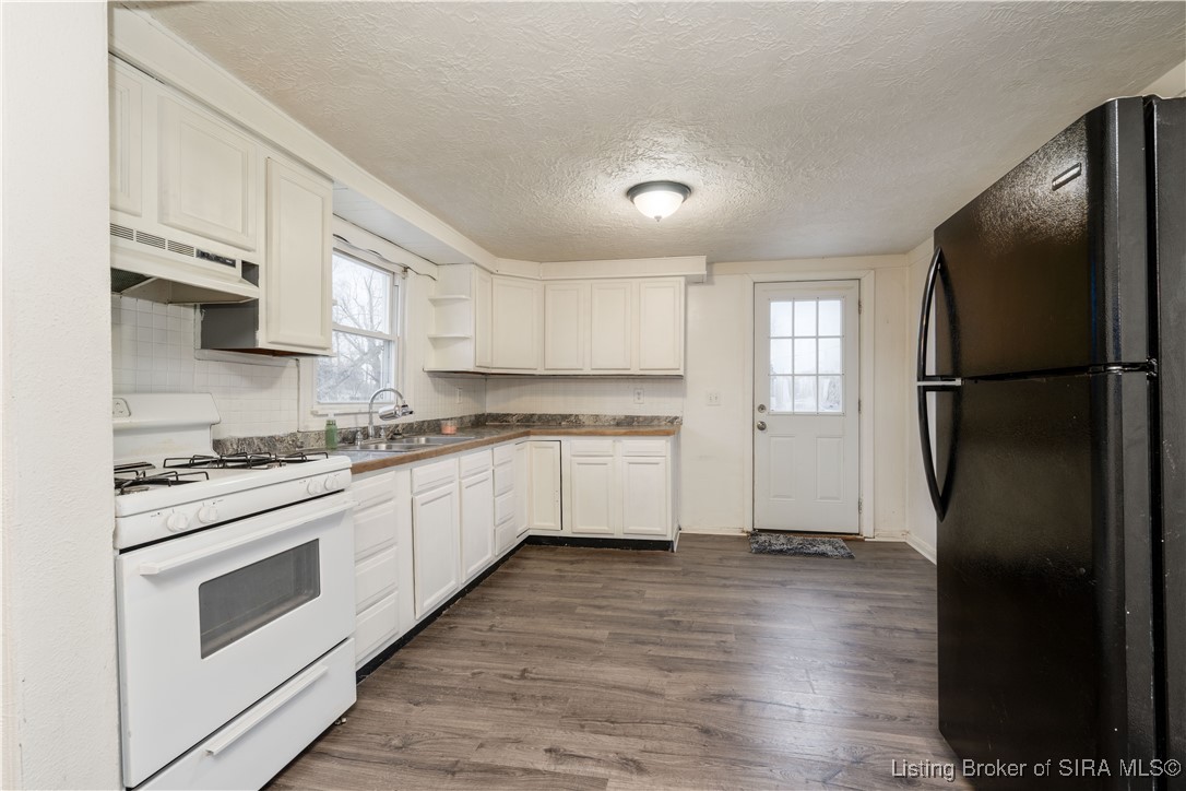 168 3rd Street Charlestown, IN 47111 - Photo 10 of 25