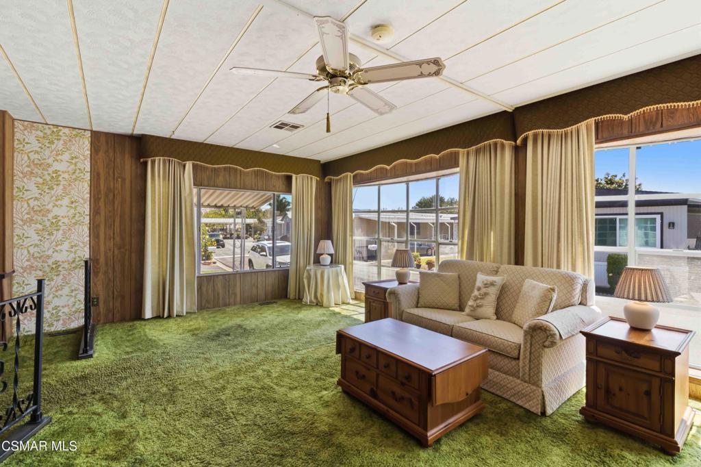 195 Tierra Rejada Road, Unit 201 Simi Valley, CA 93065 - Photo 14 of 50