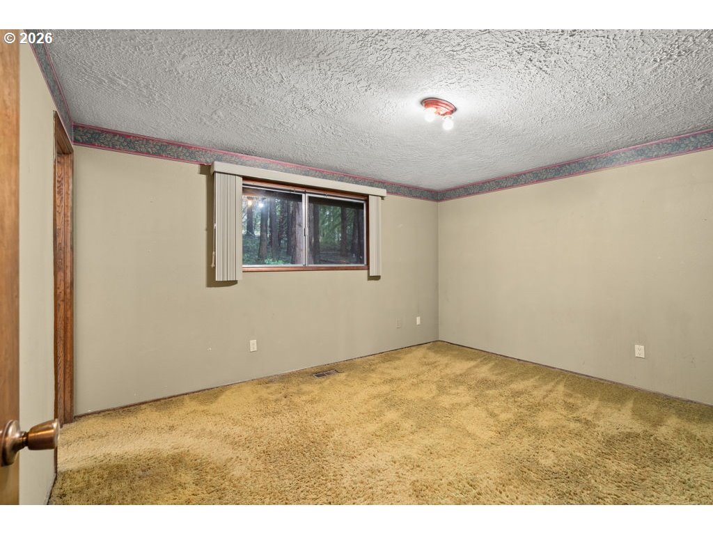 28850 Southeast Stone Road Boring, OR 97009 - Photo 24 of 48