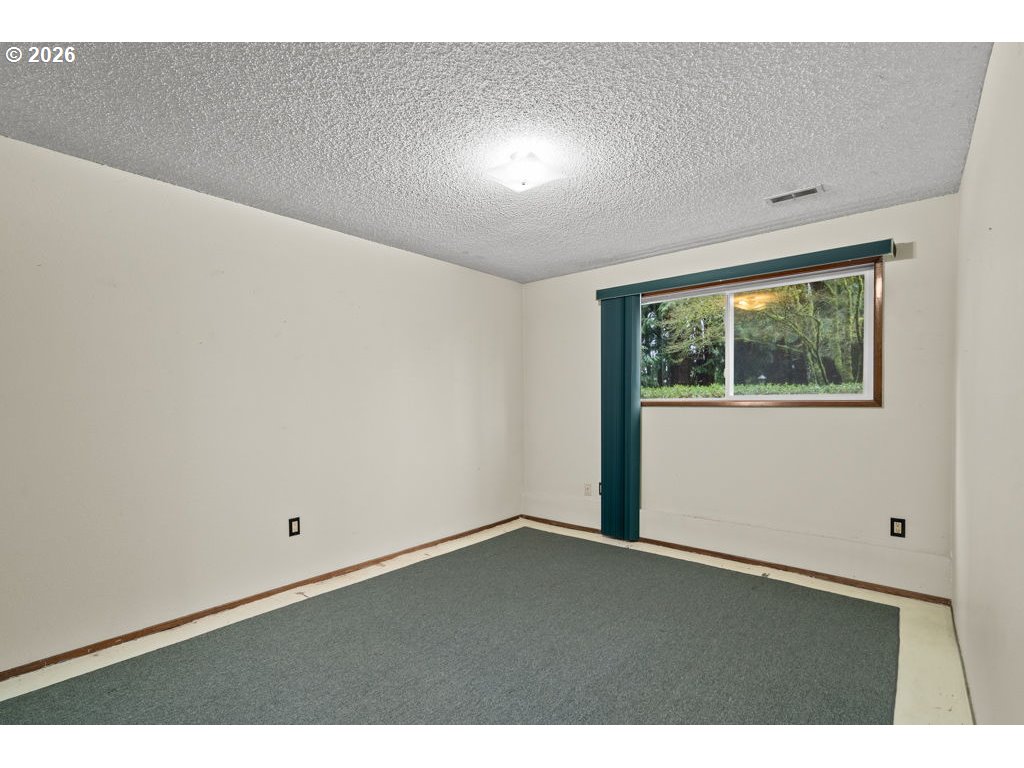 28850 Southeast Stone Road Boring, OR 97009 - Photo 34 of 48