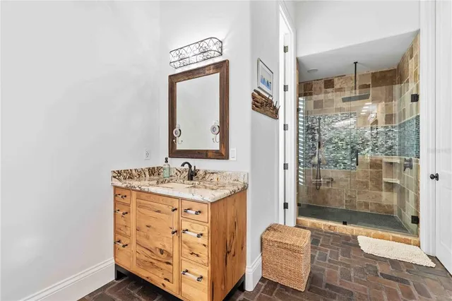 $13,900,000 | 6680 Gulf Of Mexico Drive, Longboat Key, FL 34228