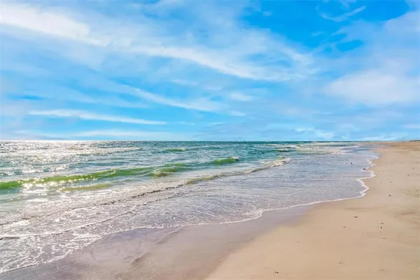 $13,900,000 | 6680 Gulf Of Mexico Drive, Longboat Key, FL 34228