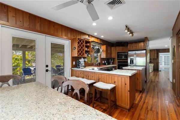$13,900,000 | 6680 Gulf Of Mexico Drive, Longboat Key, FL 34228