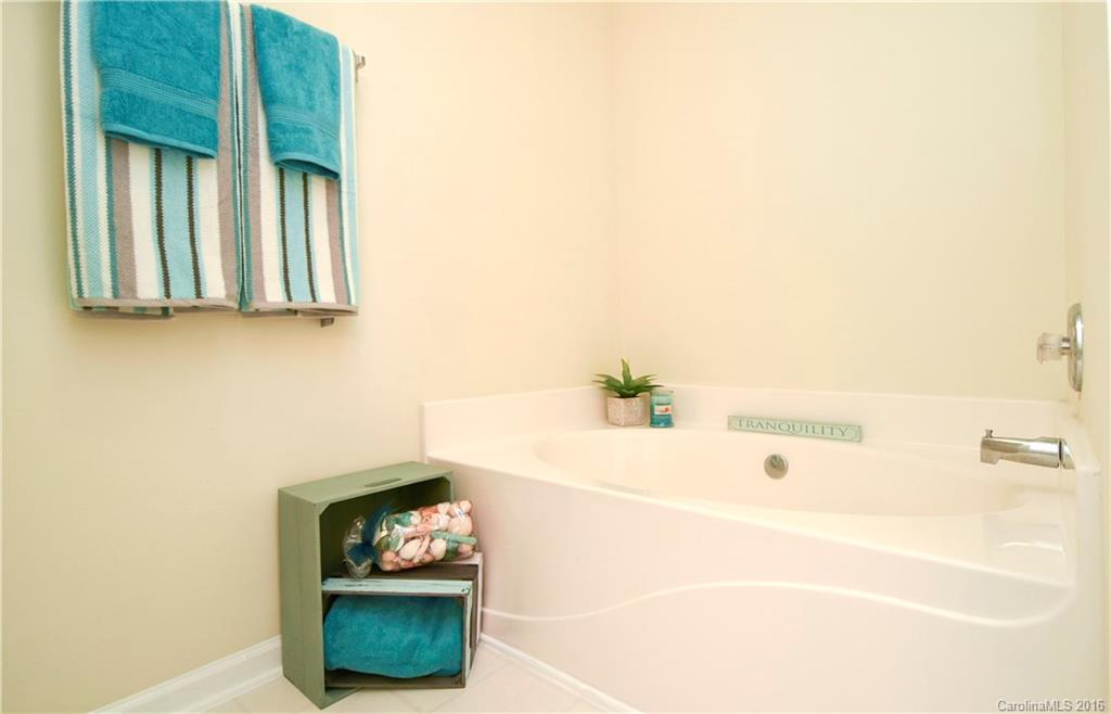 2108 Pimpernel Road Charlotte, NC 28213 - Photo 17 of 21