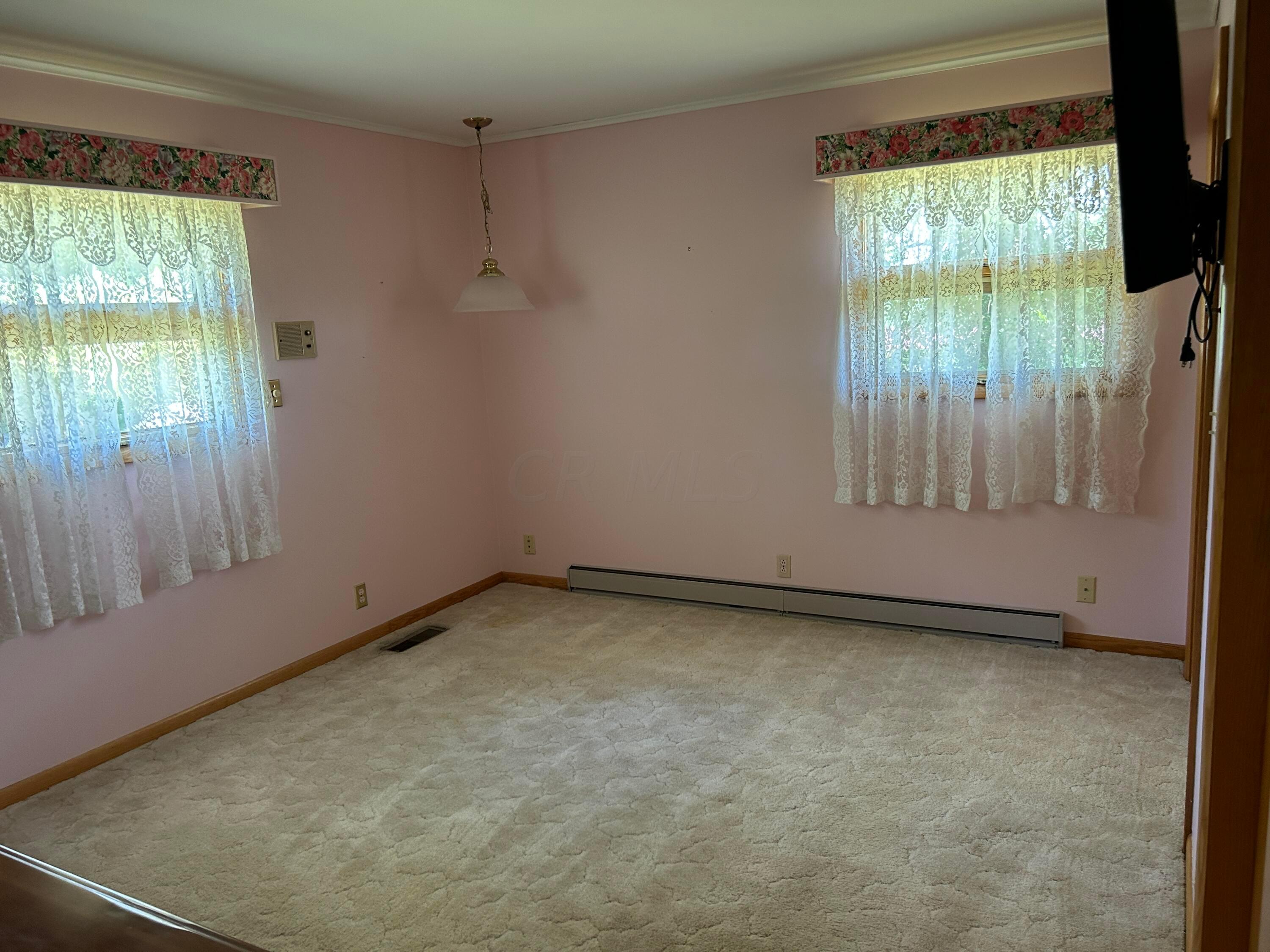 3900 Valley View Road Zanesville, OH 43701 - Photo 17 of 26 IMG_1227