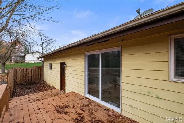 $353,000 | 1320 Fenton Hills Road, Fenton, MO 63026