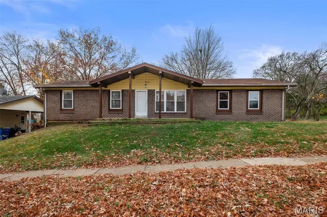 $353,000 | 1320 Fenton Hills Road, Fenton, MO 63026