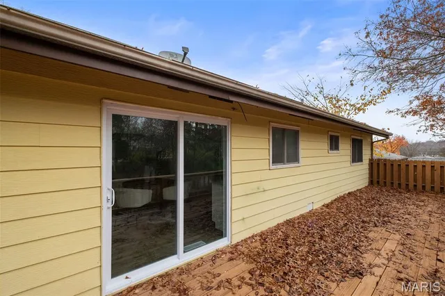 $360,000 | 1320 Fenton Hills Road, Fenton, MO 63026