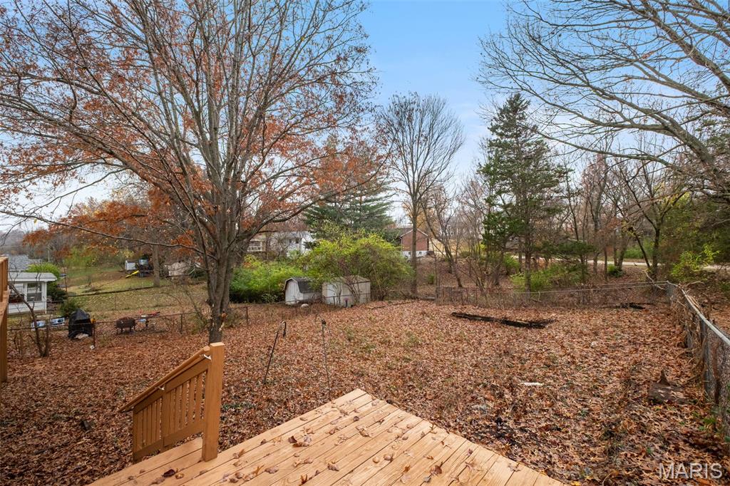 1320 Fenton Hills Road Fenton, MO 63026 - Photo 32 of 43